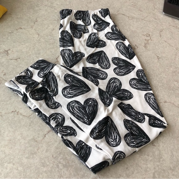 Pj set - Picture 2 of 2